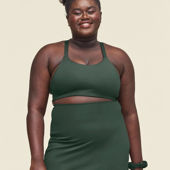 GIRLFRIEND COLLECTIVE Lou V-Back Bra in Moss Green NWT - Picture 3 of 5